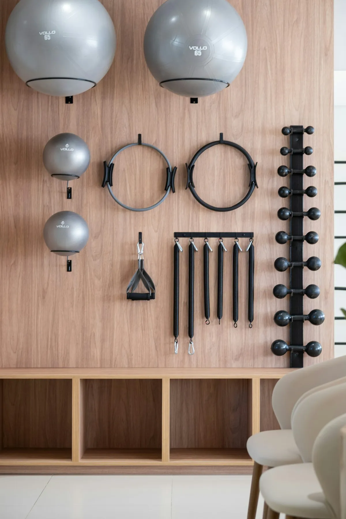 Wall Storage System